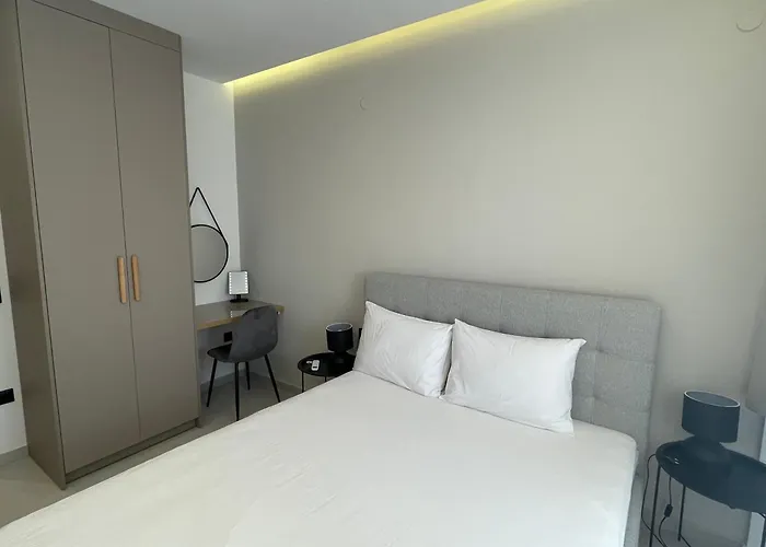 Ladadika Luxury Apartment #4